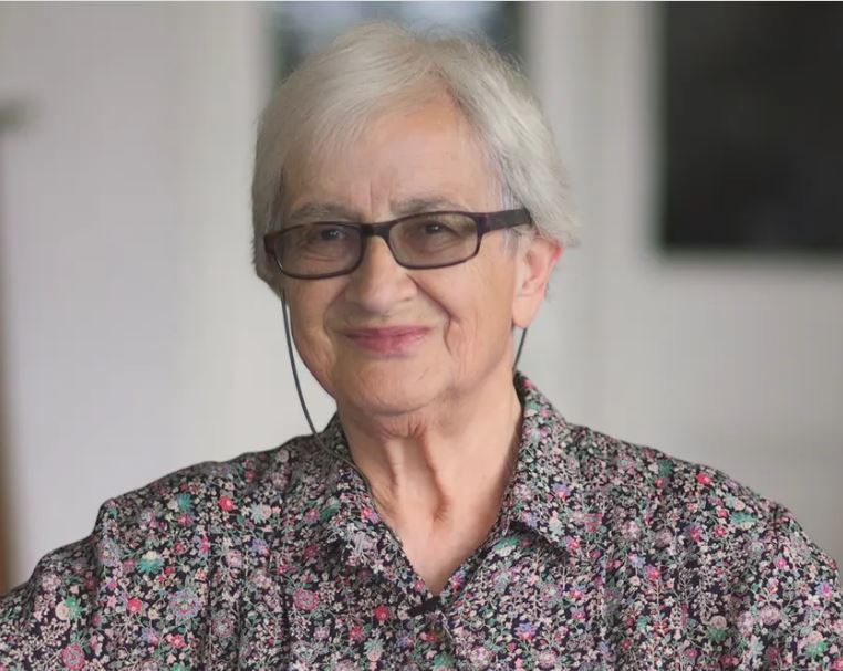 DR Eva Cox